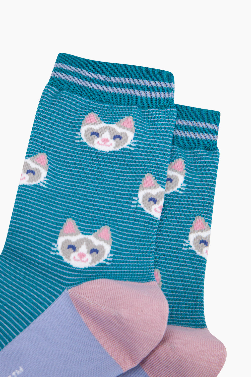 Cats-Striped-Bamboo-Socks-in-Teal-Closeup