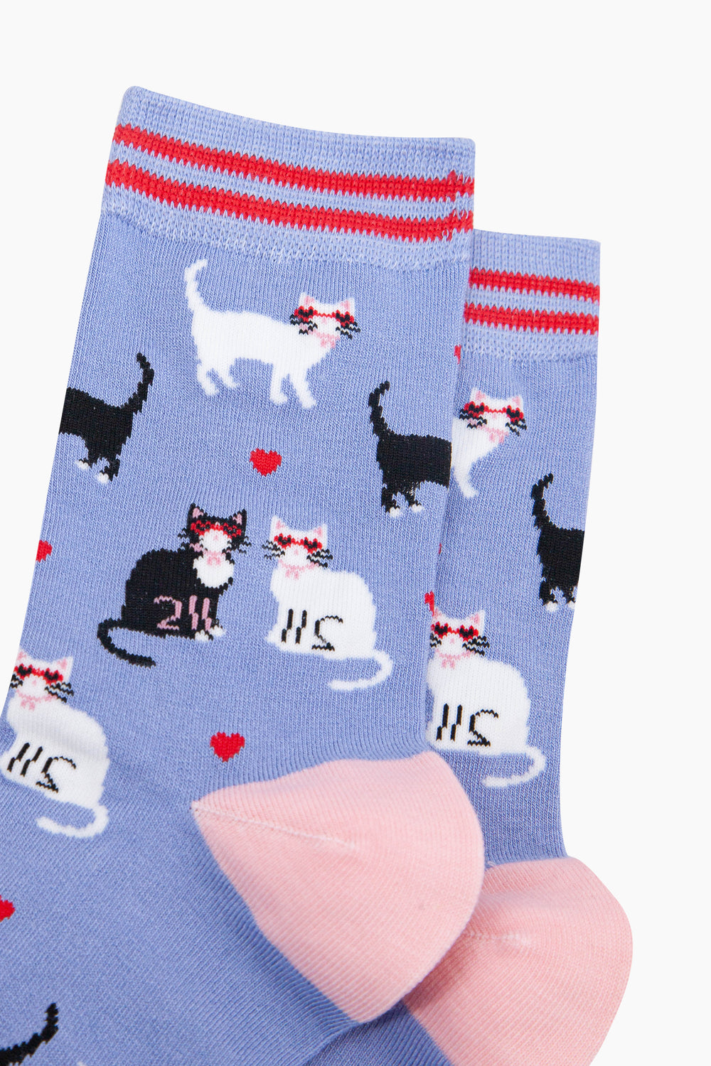 Cats-in-Love-Bamboo-Socks-in-Blue-Close-Up