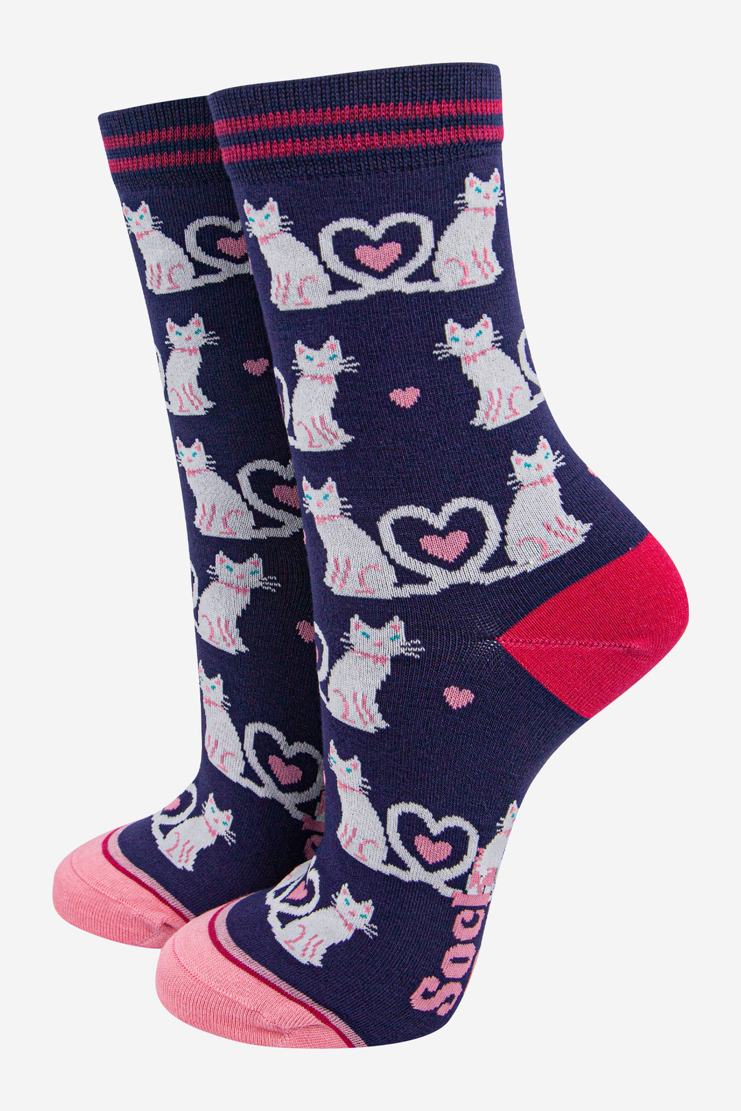 womens-bamboo-socks-navy-blue-white-cats-tails-love-hearts
