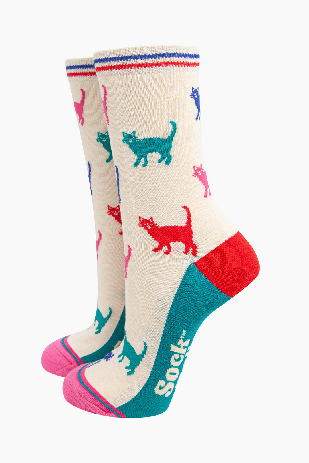 womens-bamboo-socks-cream-multi-cats-colourful-cat-pattern