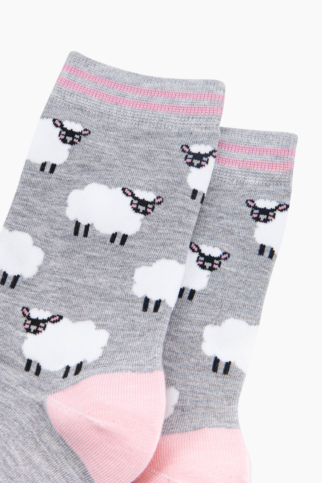 Sheep-Bamboo-Socks-in-Grey-Marl-Close-Up