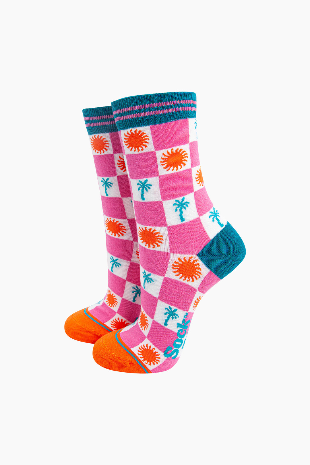 Palm-Tree-Sun-Checkerboard-Bamboo-Socks-in-Pink-On-Mannequin