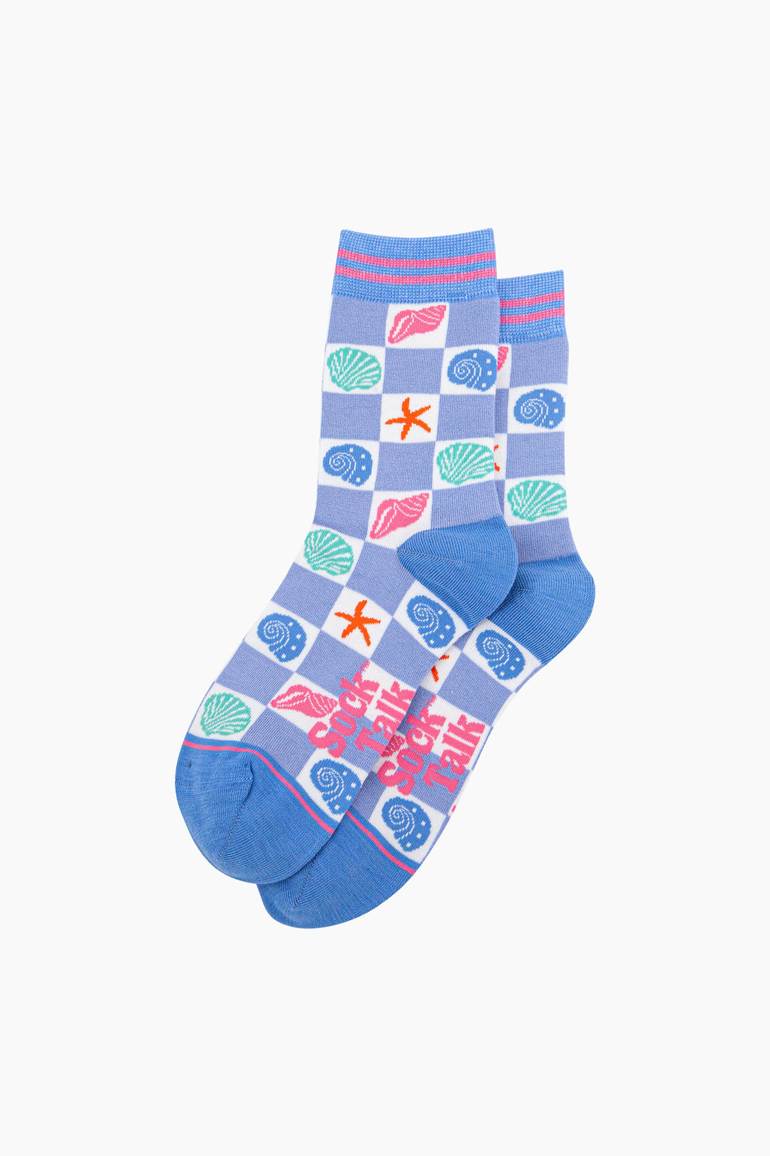 Seashell-Checkerboard-Bamboo-Socks-in-Blue-Laid-Flat
