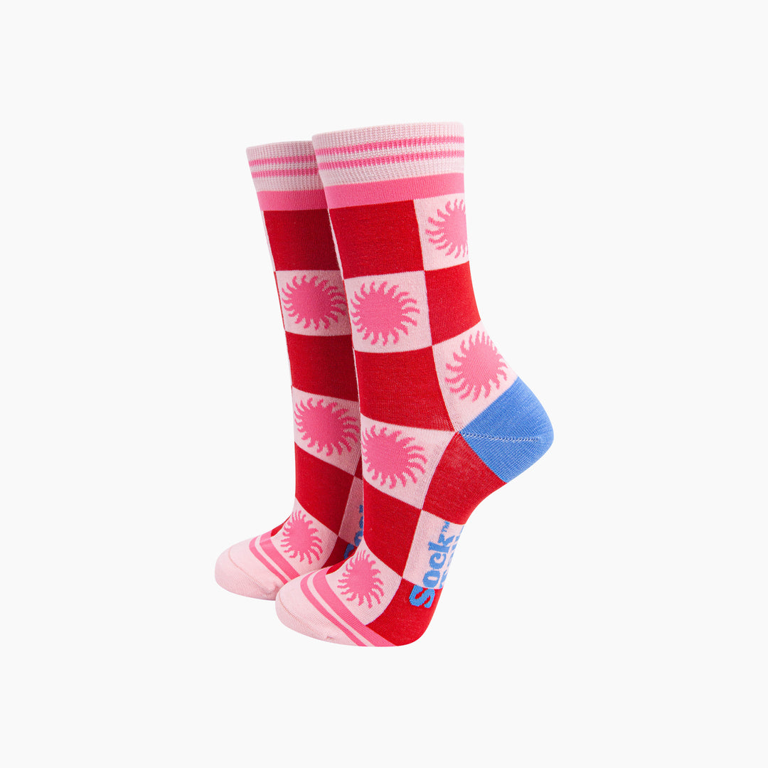 Sun-Checkerboard-Bamboo-Socks-in-Red/Pink-Mannequin