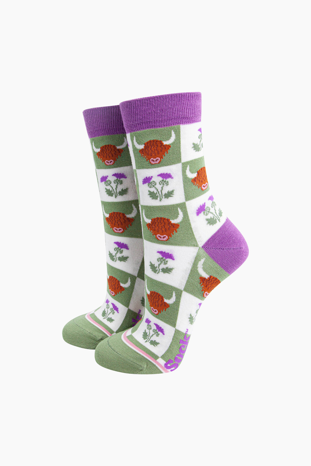 Highland-Cow-Thistle-Checkerboard-Bamboo-Socks-in-Green-On-Mannequin