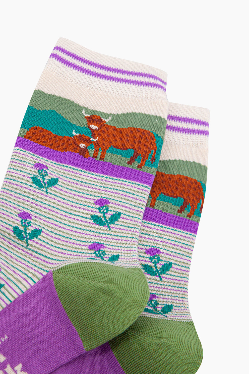 Highland-Cow-&-Thistles-Striped-Bamboo-Socsk-in-Cream-Closeup