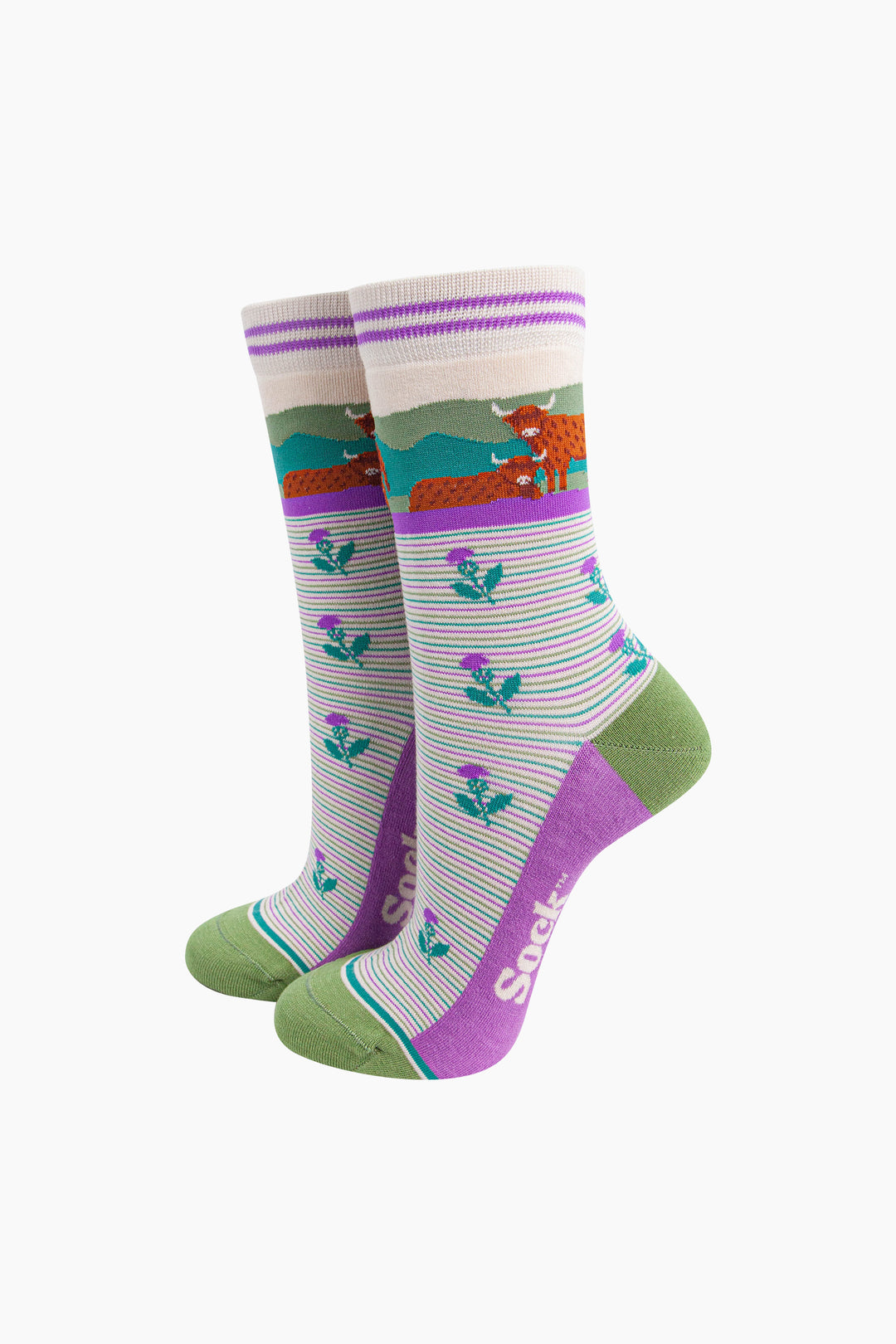 Highland-Cow-&-Thistles-Striped-Bamboo-Socsk-in-Cream-Mannequin