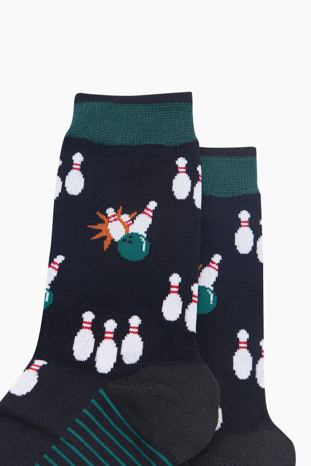 Ten-Pin-Bowling-Men's-Bamboo-Socks-in-Black-Close-Up