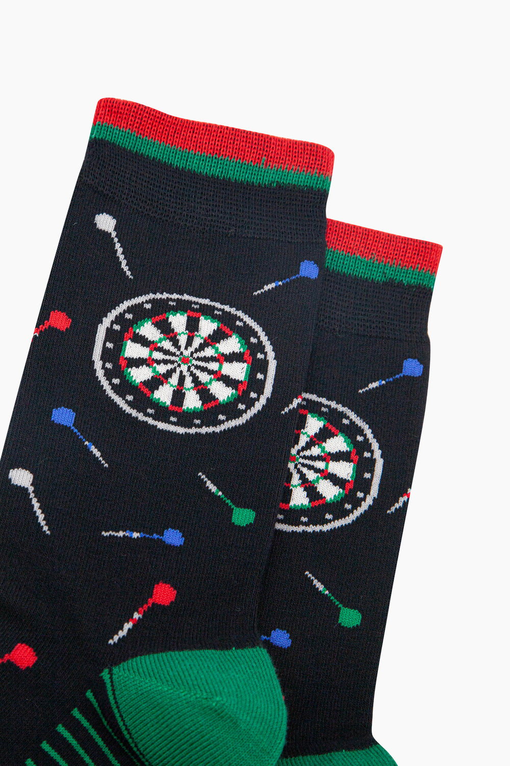 Darts-Bamboo-Socks-in-Black-Closeup