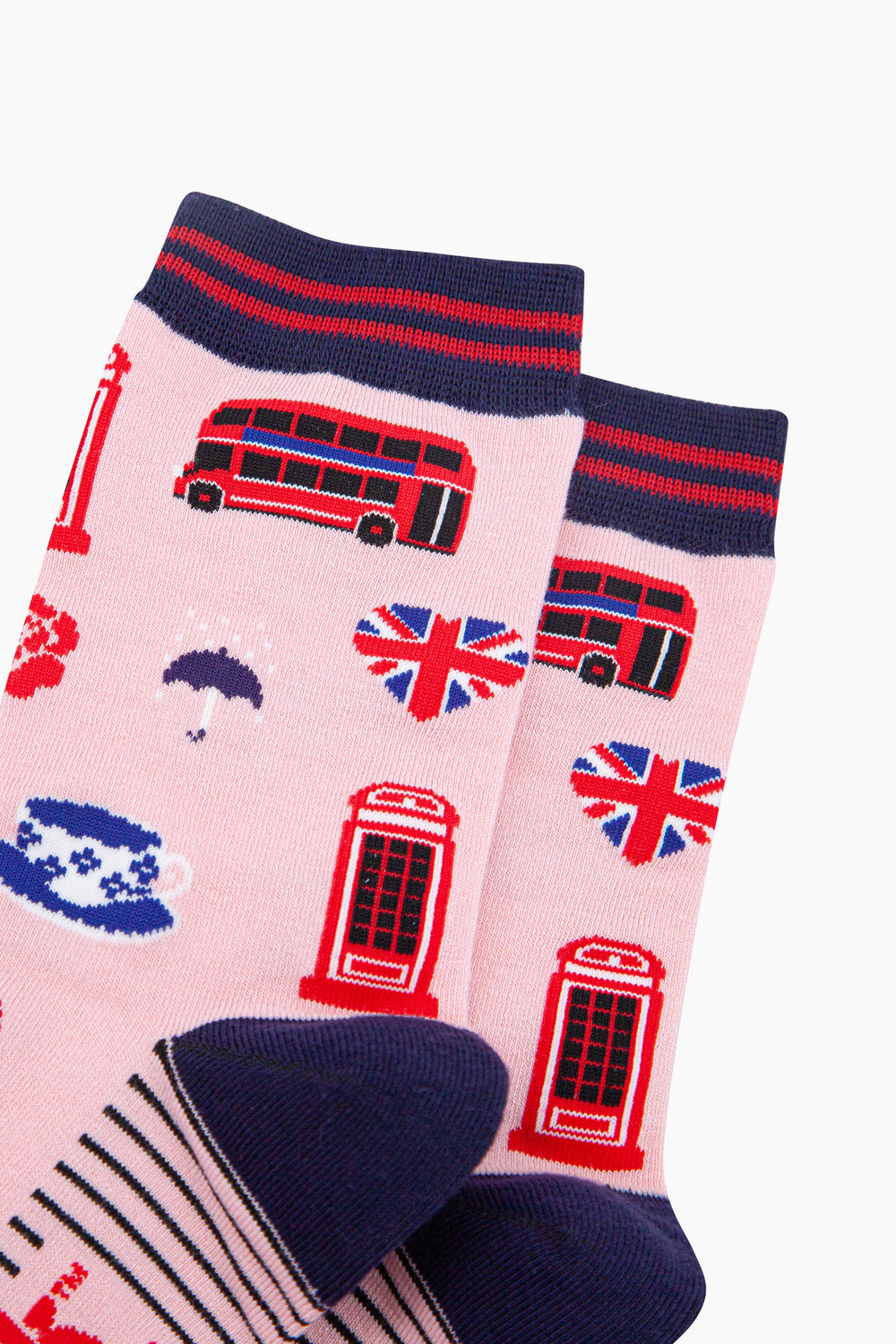 London-Landmarks-Bamboo-Socks-in-Pink-Closeup