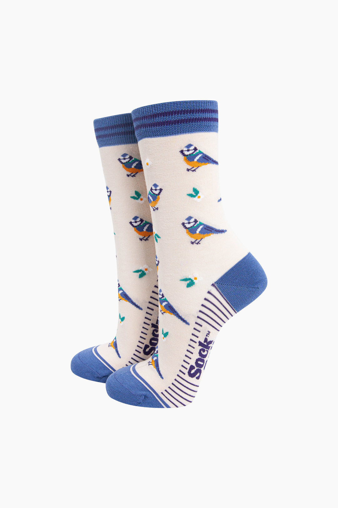 Blue-Tits-Floral-Bamboo-Socks-in-Cream-Mannequin