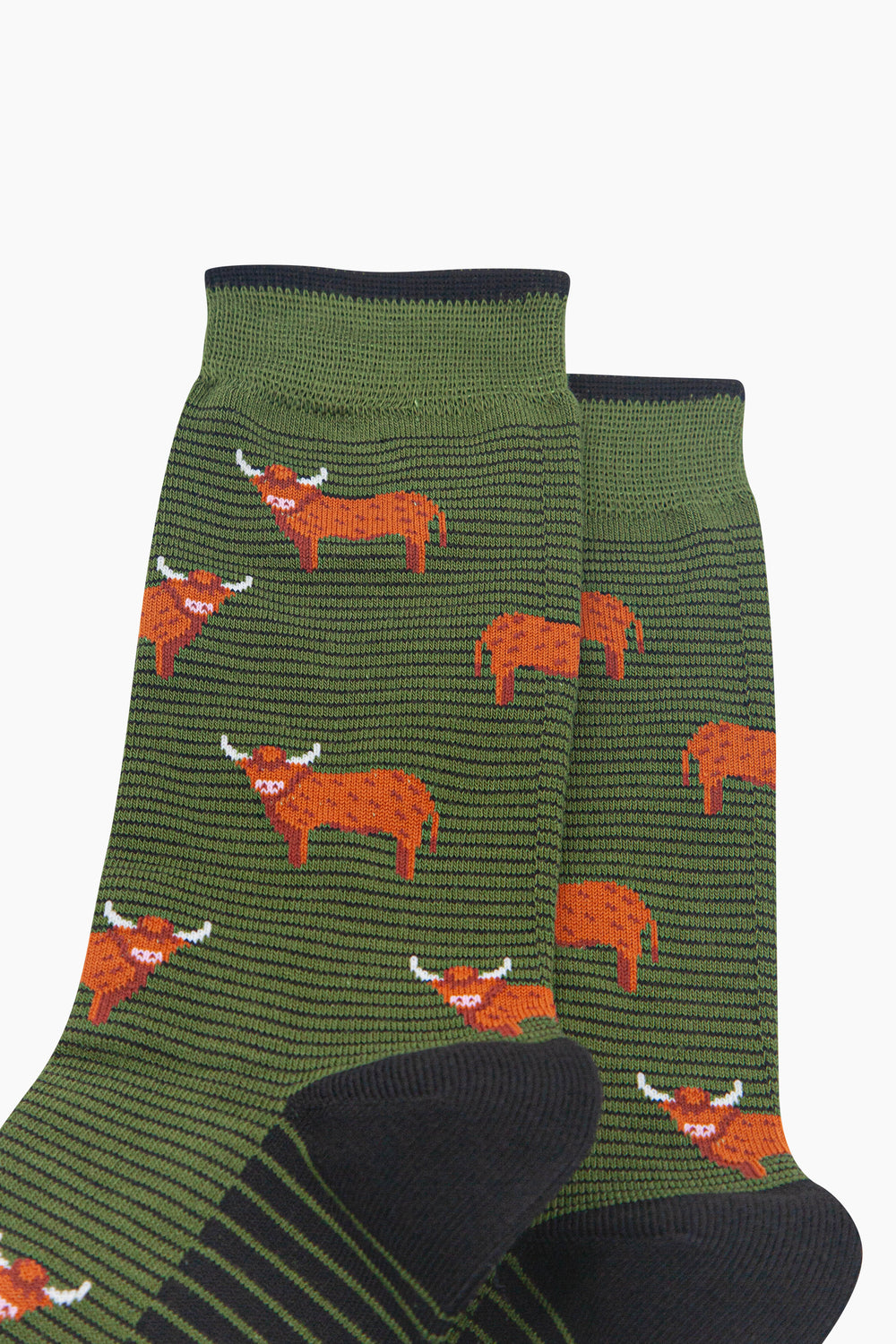 Highland-Cow-Men's-Bamboo-Socks-in-Khaki-Green-Close-Up