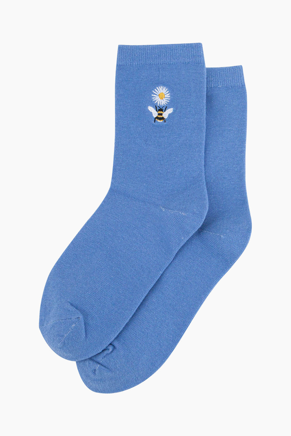 womens-embroidered-socks-light-blue-bee-daisy-flower-laying-flat-small-emboridery-motif-on-ankle