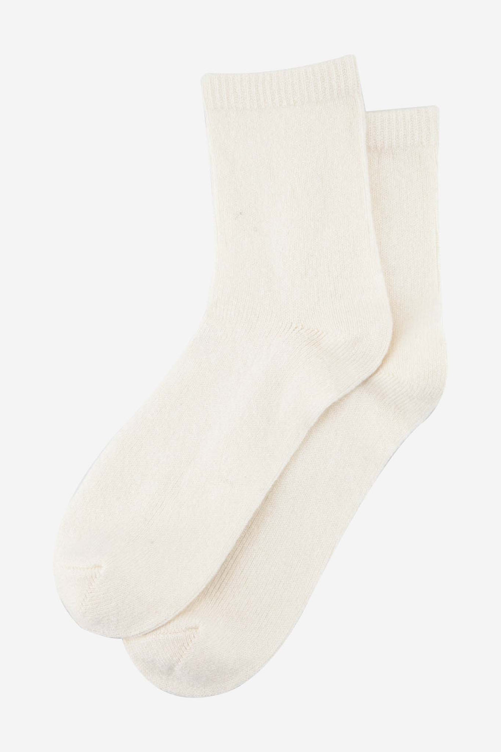 womens-cashmere-socks-ankle-socks-cream-cashmere-laying-flat