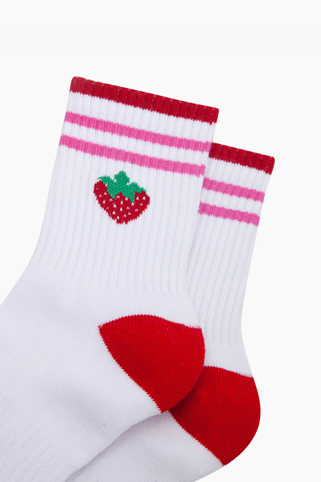 Strawberry-Combed-Cotton-Sports-Socks-in-White-Closeup