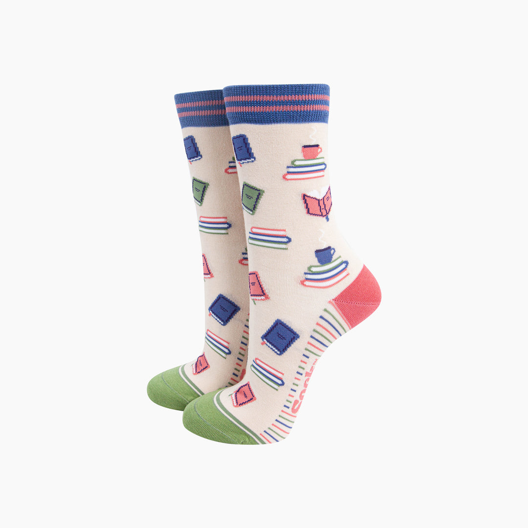 Coffee-&-Books-Bamboo-Socks-Gift-Set-Cream