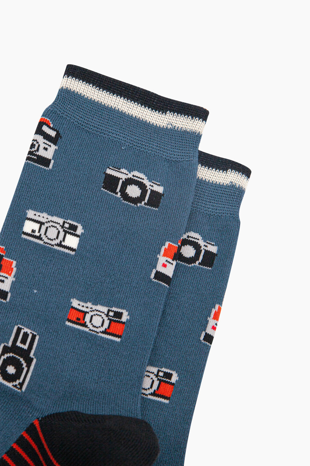 Vintage-Camera-Bamboo-Socks-in-Teal-Closeup