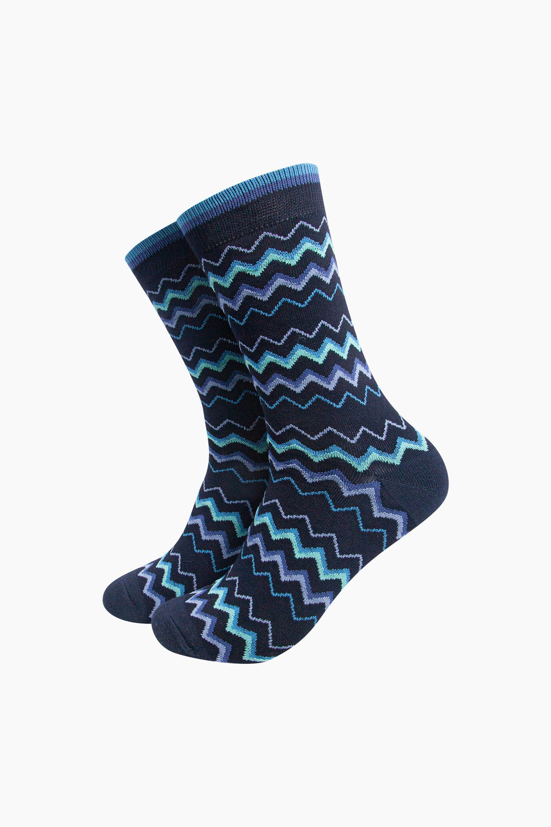 Zig-Zag-Men's-Bamboo-Socks-in-Navy-On-Mannequin