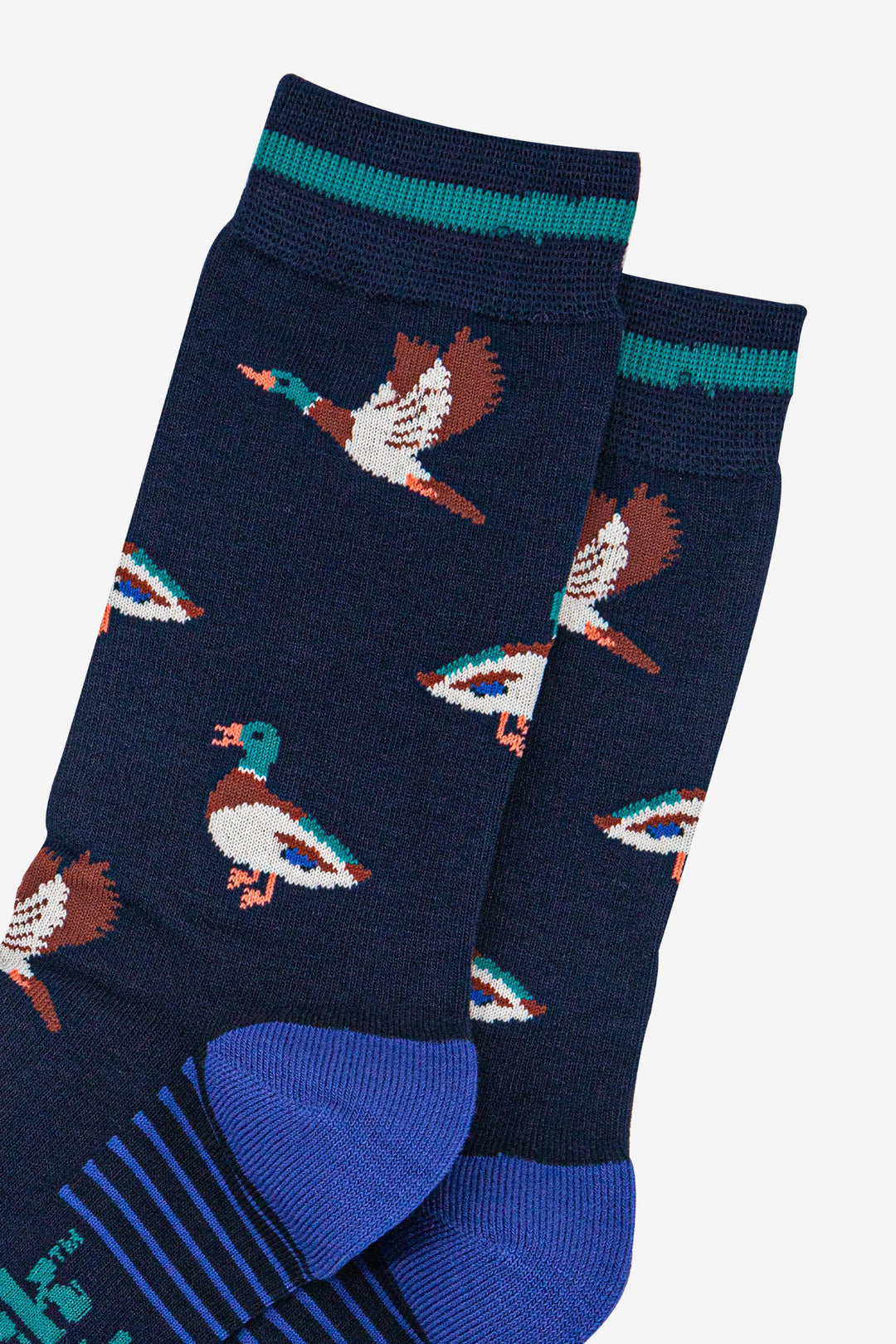 mens-bamboo-socks-navy-blue-royal-blue-mallard-duck-close-up