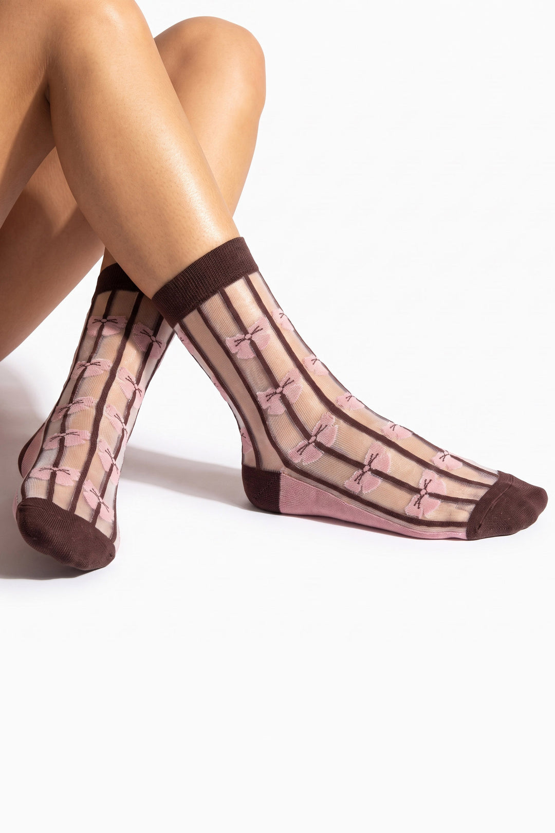 Stripe-&-Bow-Sheer-Socks-in-Brown/Soft-Pink