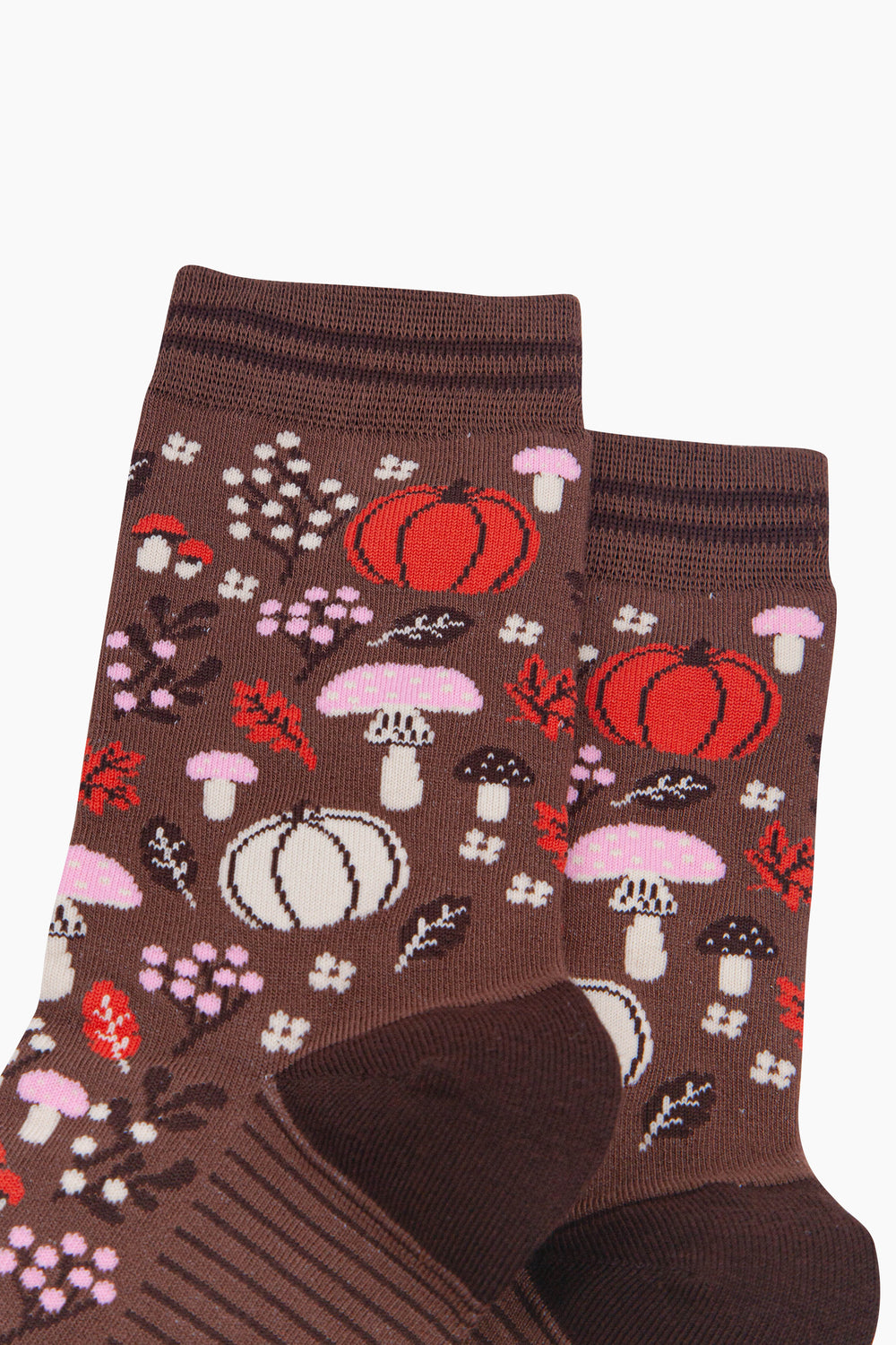Pumpkin-Floral-Women's-Bamboo-Socks-in-Brown-Close-Up