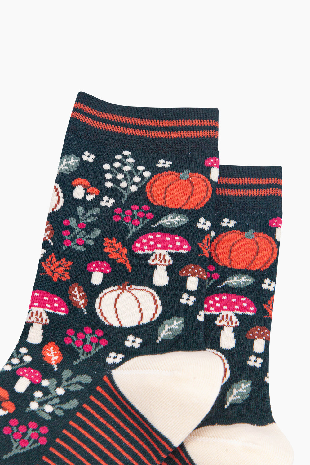 Pumpkin-Floral-Women's-Bamboo-Socks-in-Dark-Green-Close-Up