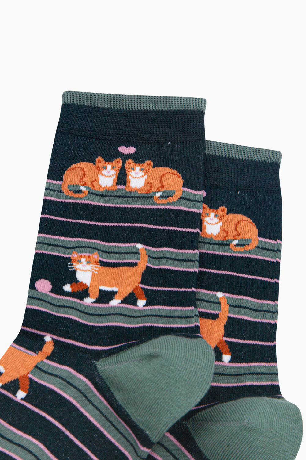 Cat-Stripe-Women's-Bamboo-Socks-in-Dark-Green-Close-Up