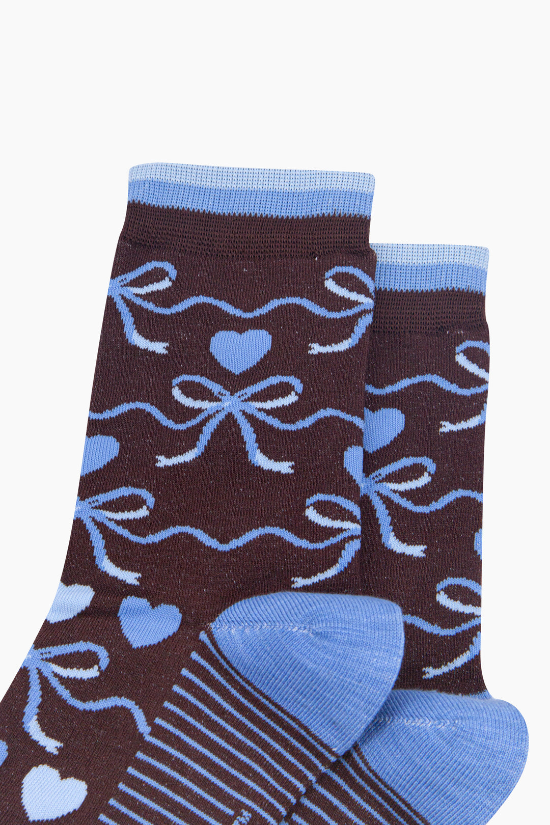 Ribbon-Bow-Women's-Bamboo-Socks-in-Brown/Blue-Close-Up
