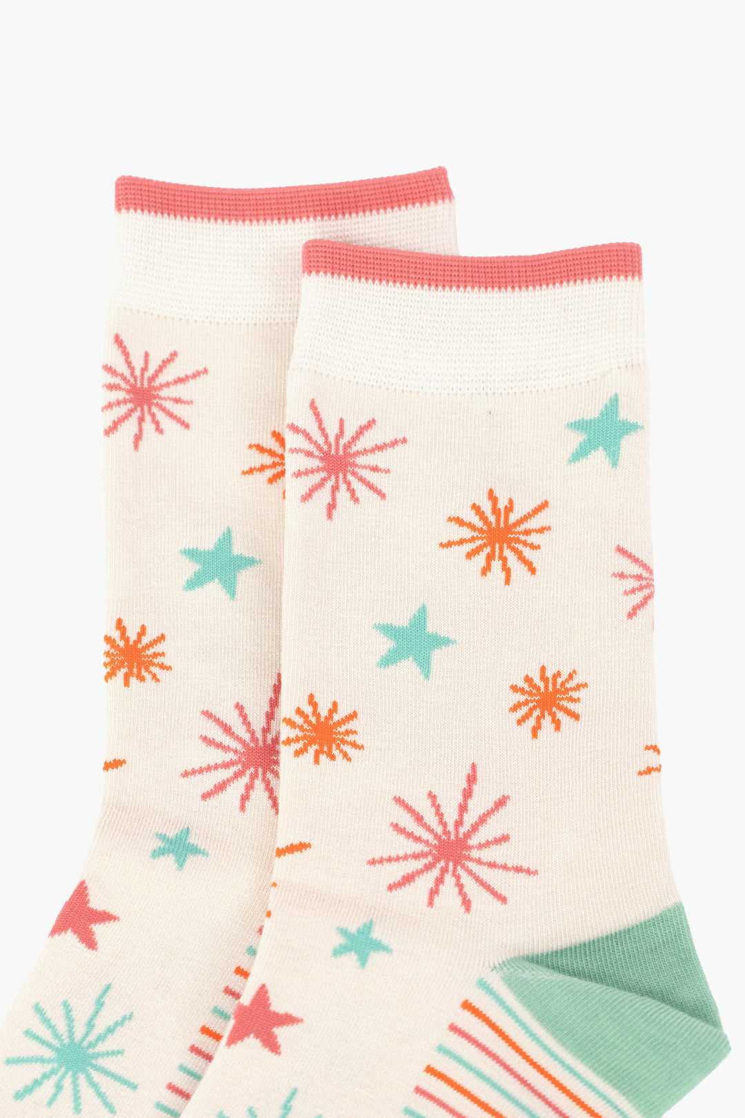 Star-Women's-Bamboo-Socks-in-Cream-Close-Up