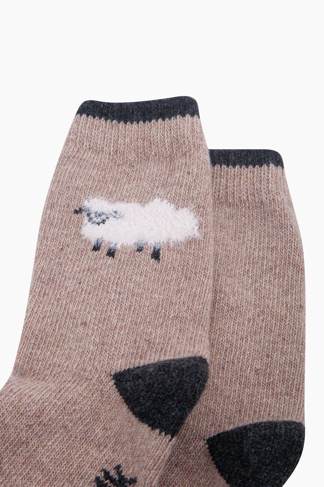 Sheep-Wool-Fluffy-Element-Socks-in-Beige-Close-Up