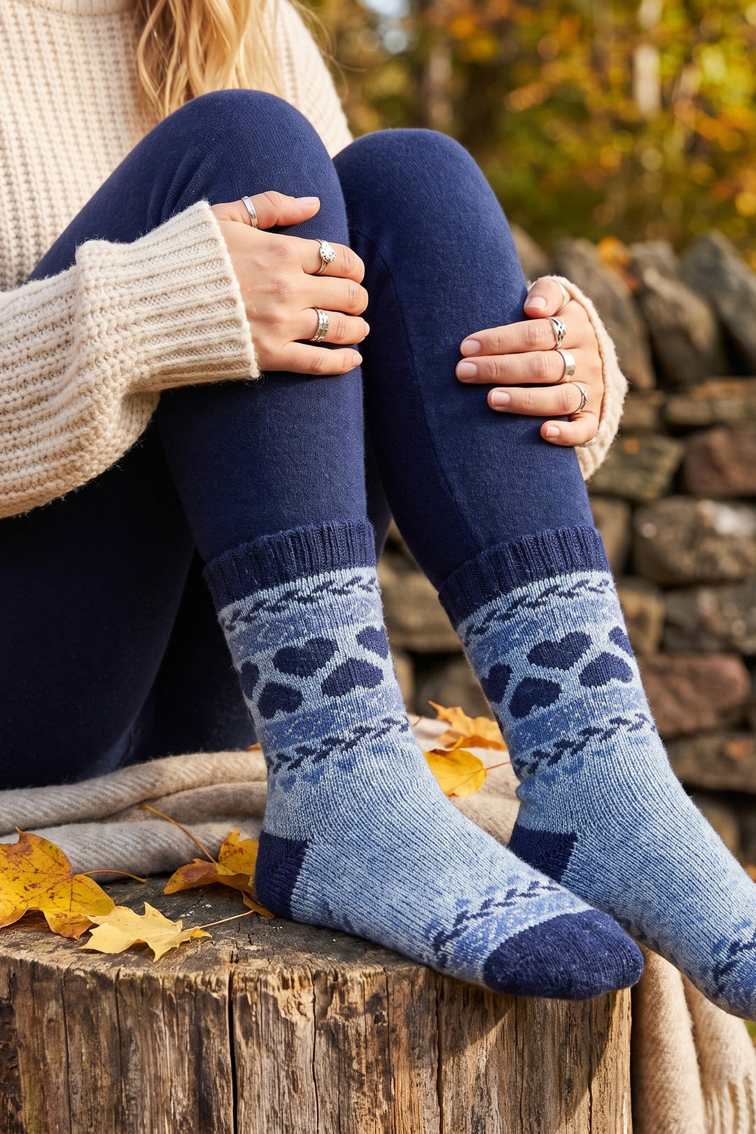 Heart-Patterned-Wool-Socks-in-Sky-Blue/Navy-Blue