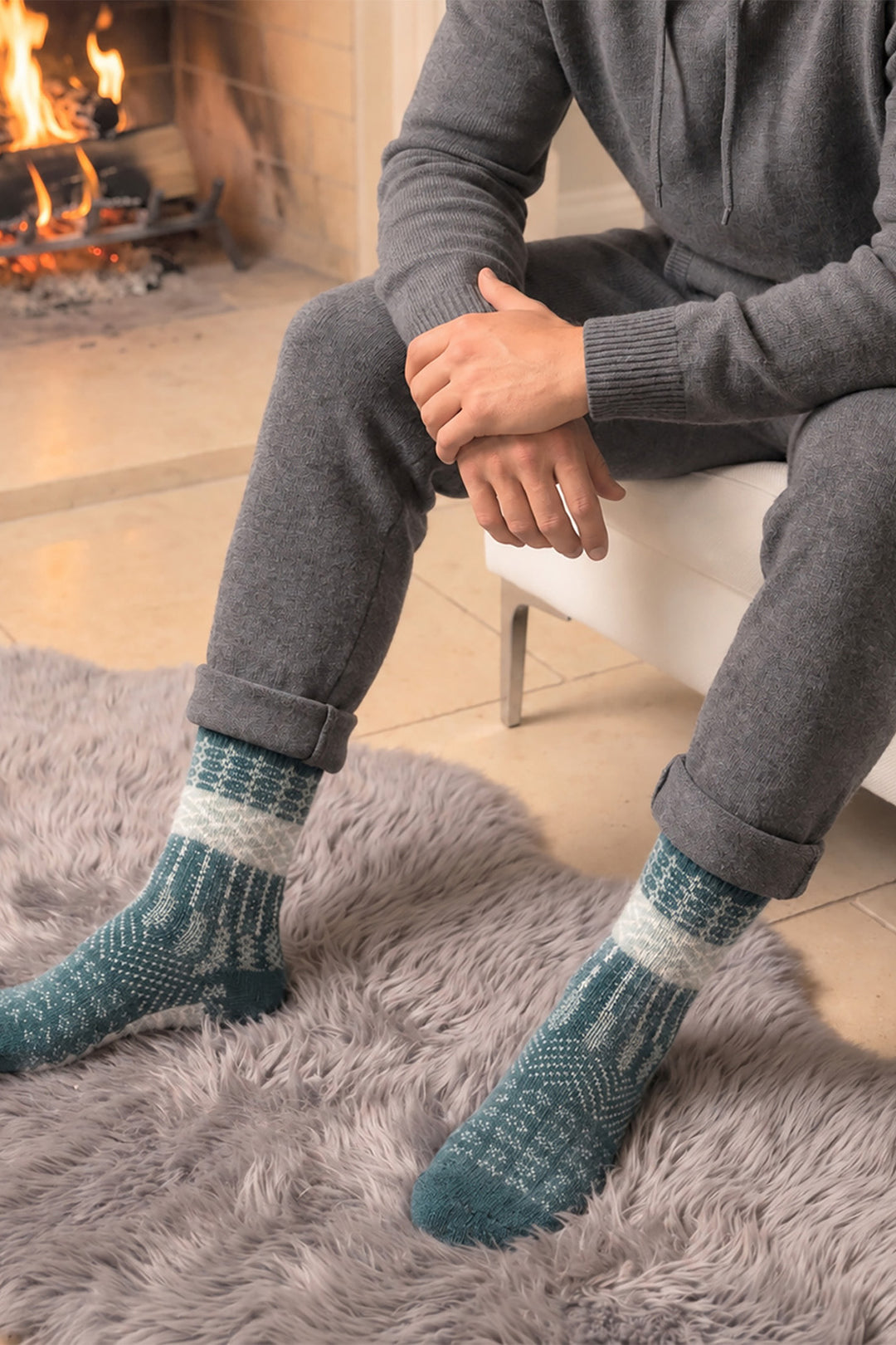 Block-Patterned-Wool-Socks-in-Green