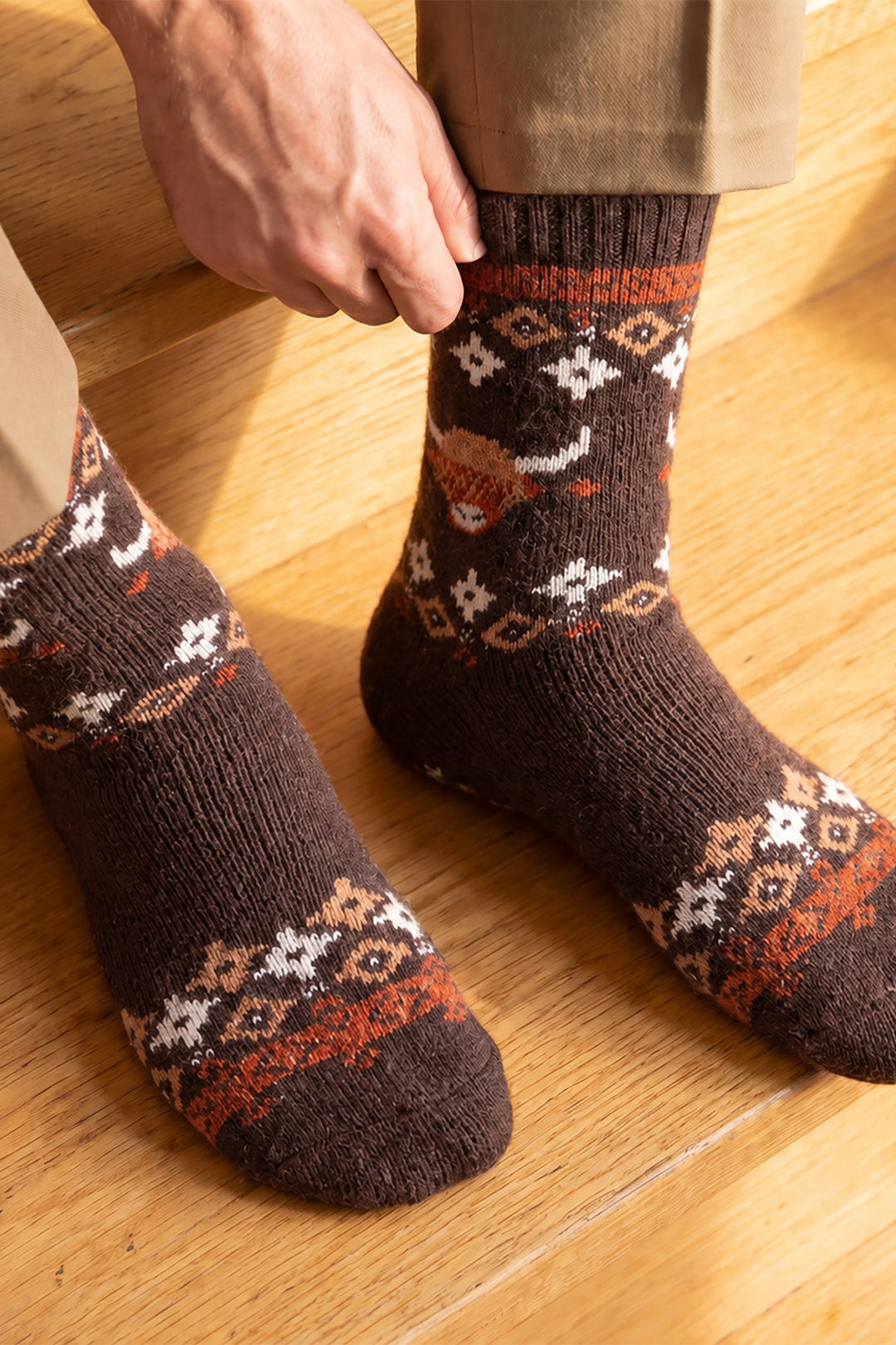 Highland-Cow-Patterned-Wool-Socks-in-Brown