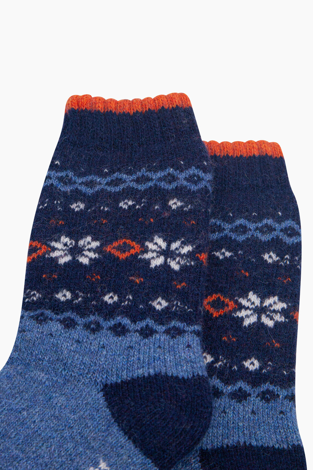 Nordic-Snowflake-Patterned-Wool-Socks-in-Denim/Navy-Blue-Close-Up