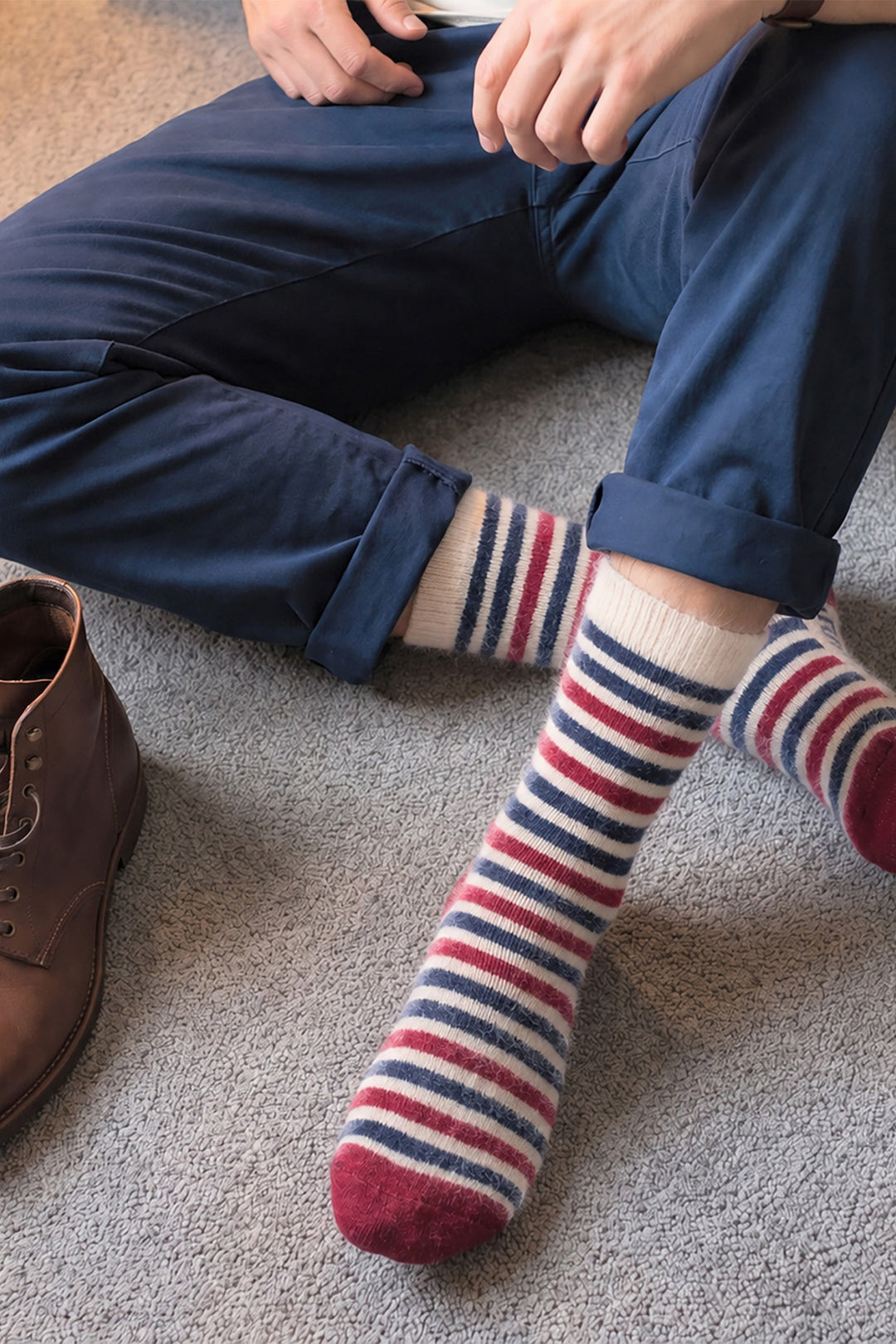 Stripe-Patterned-Wool-Socks-in-Navy-Blue/Red