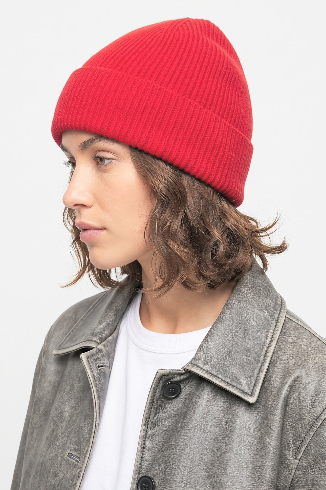 red-ribbed-beanie-hat