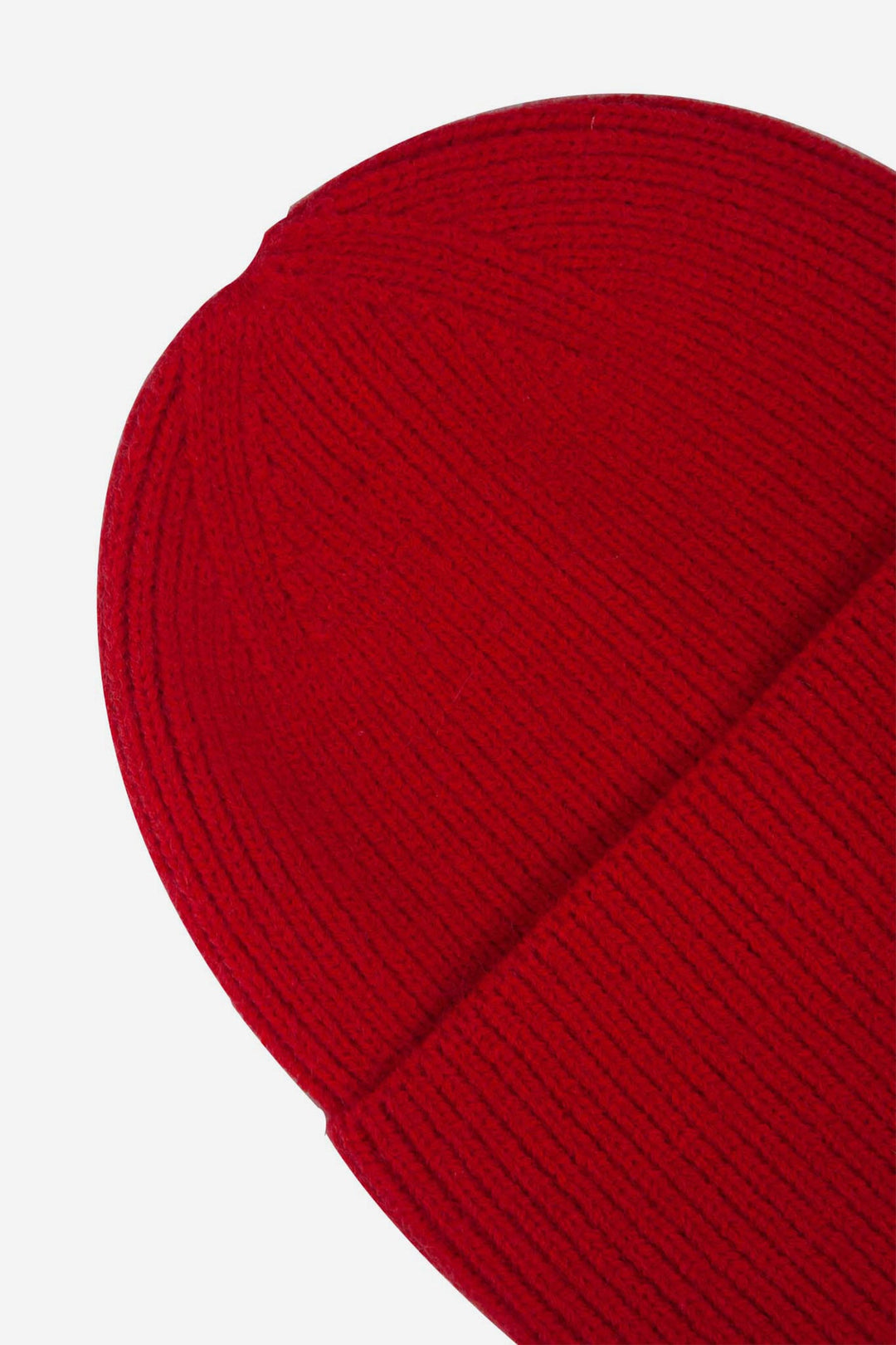 Ribbed-Knit-Men's-Beanie-Hat-in-Red
