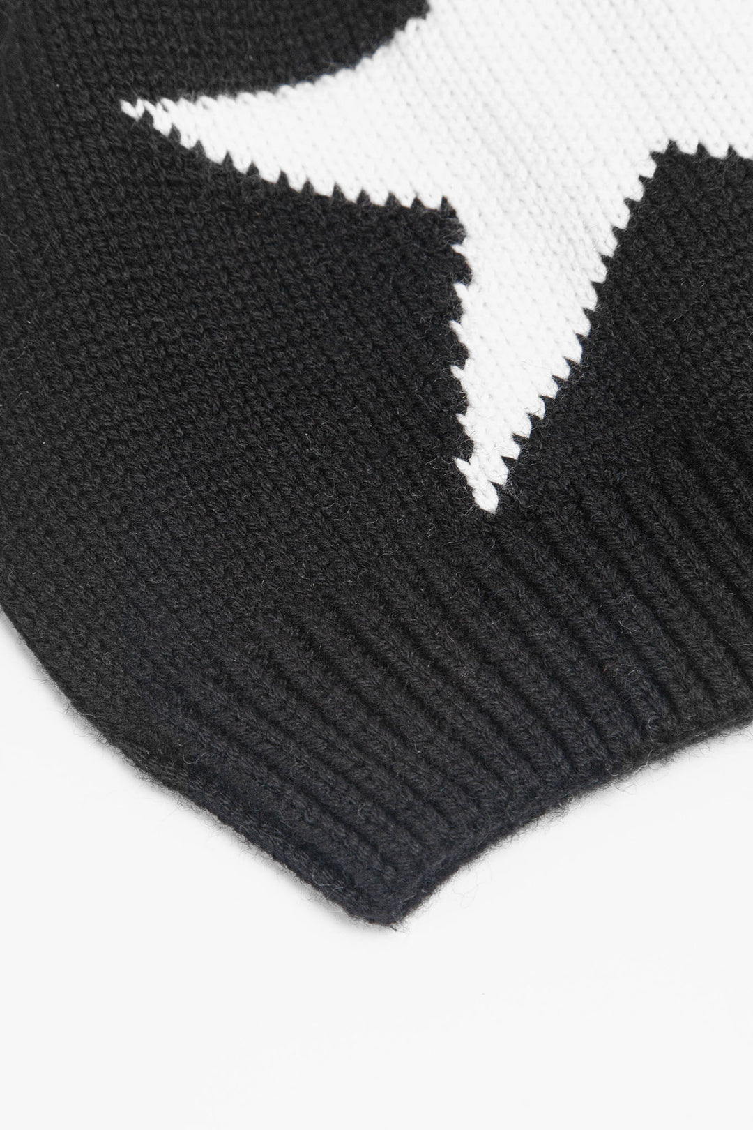 Zwarte wolmix hoed met sterdetail