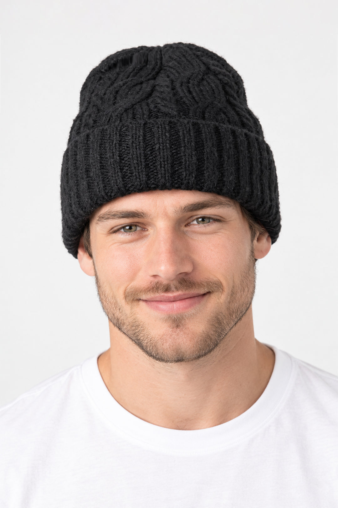 Cable-Knit-Men's-Beanie-Hat-in-Black