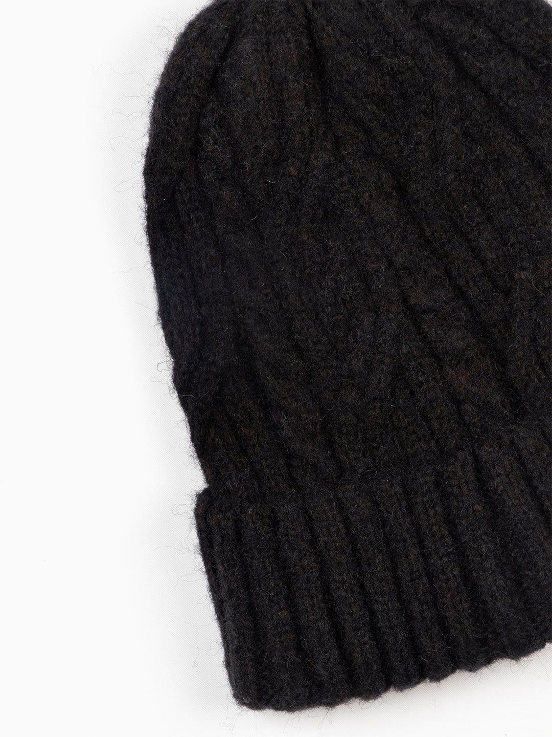 Cable-Knit-Men's-Beanie-Hat-in-Black