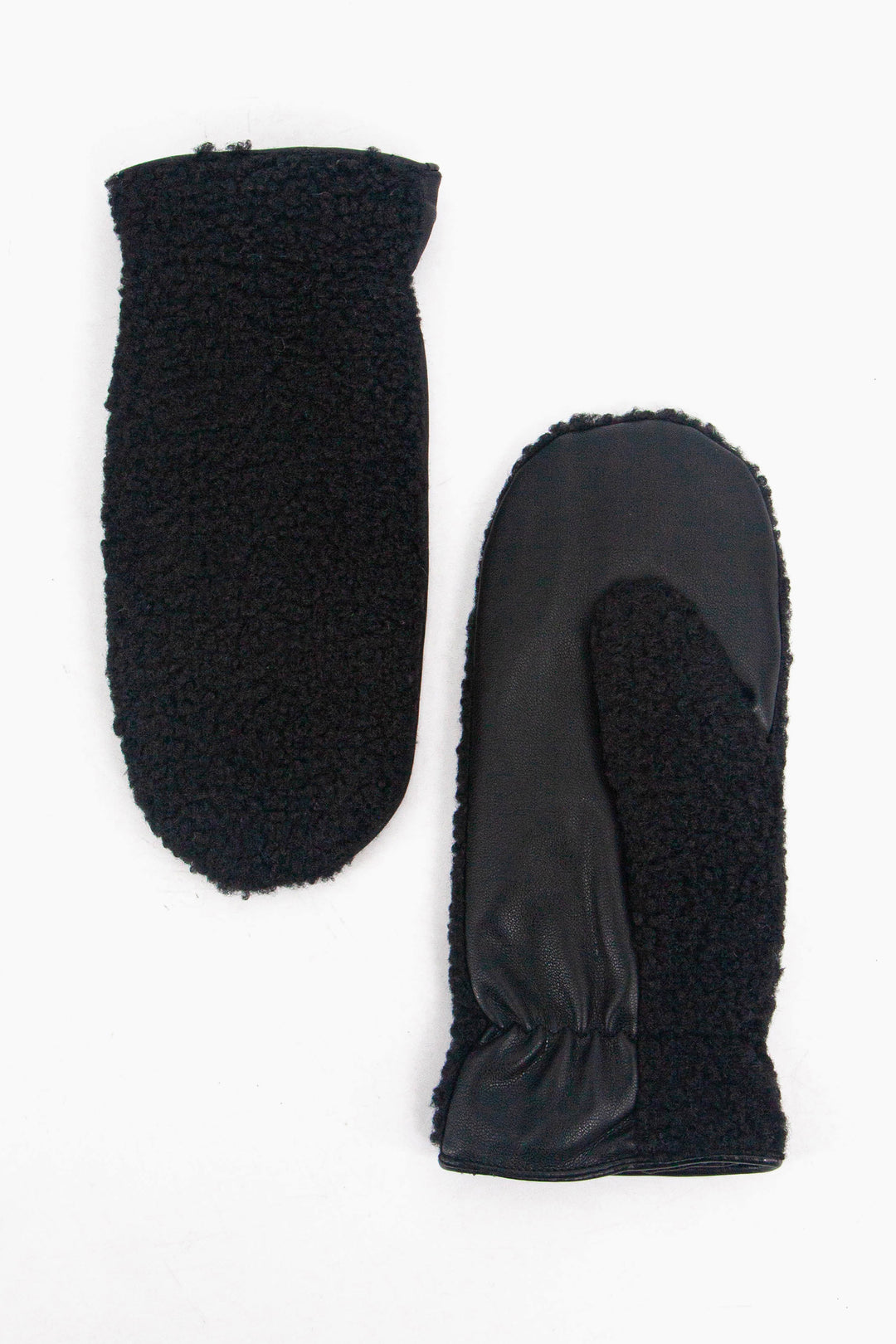 black borg fleece mittens