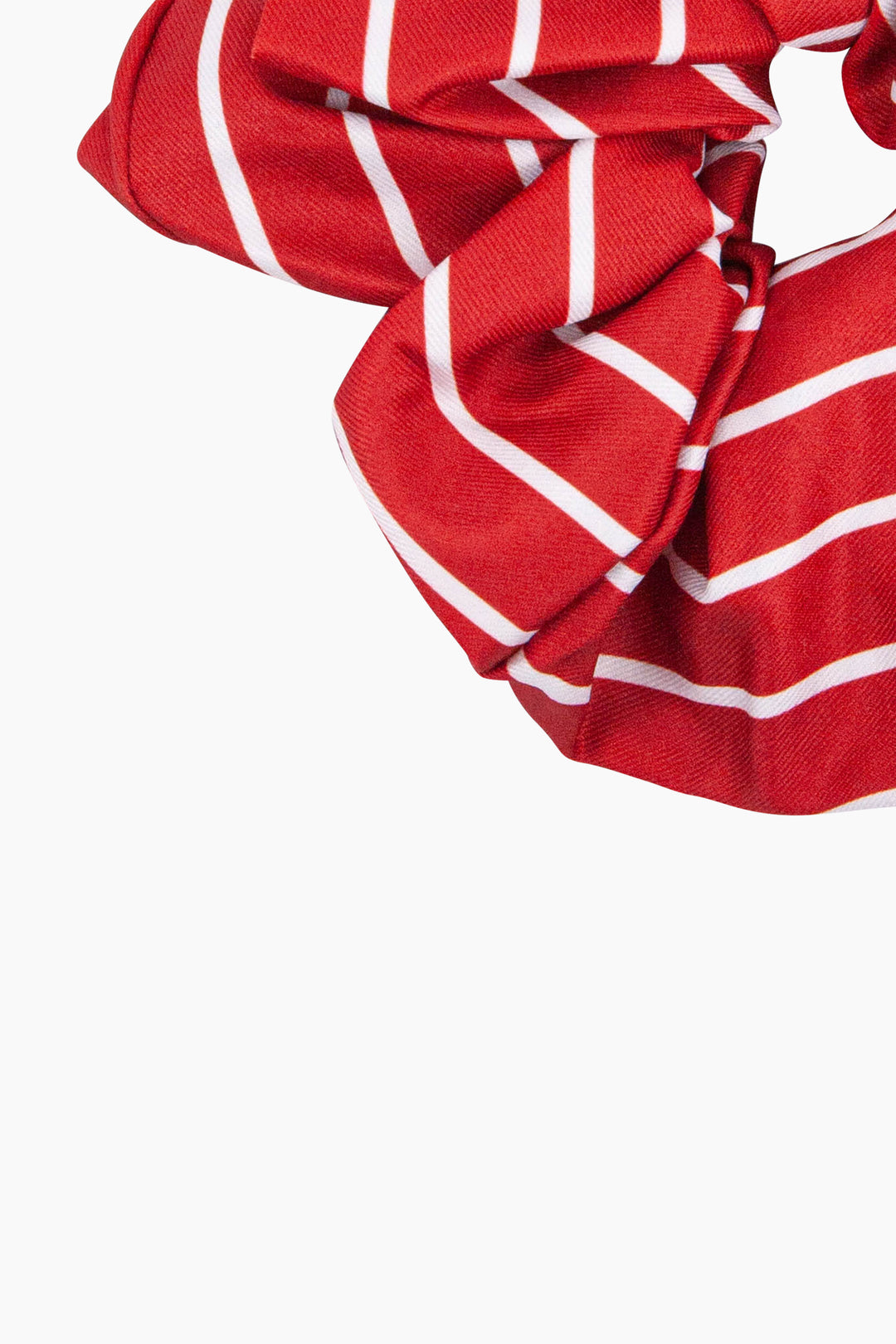 Large-Striped-Scrunchie-in-Red-Closeup