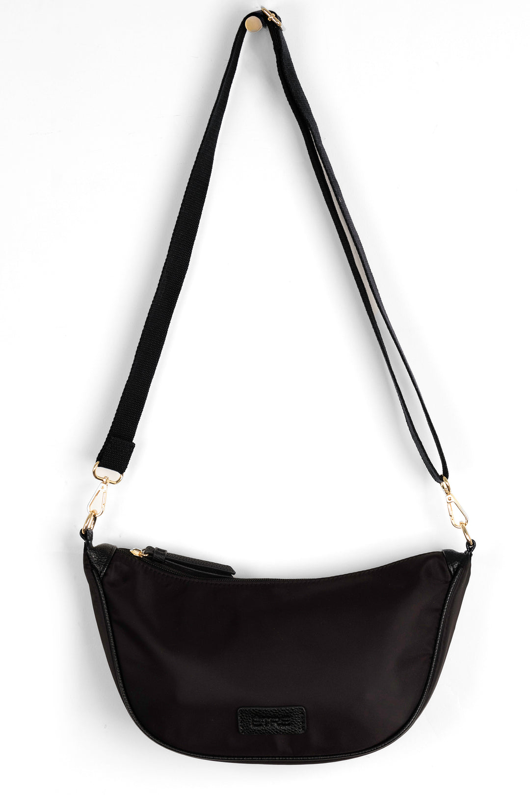 black sling bag with detachable bag strap