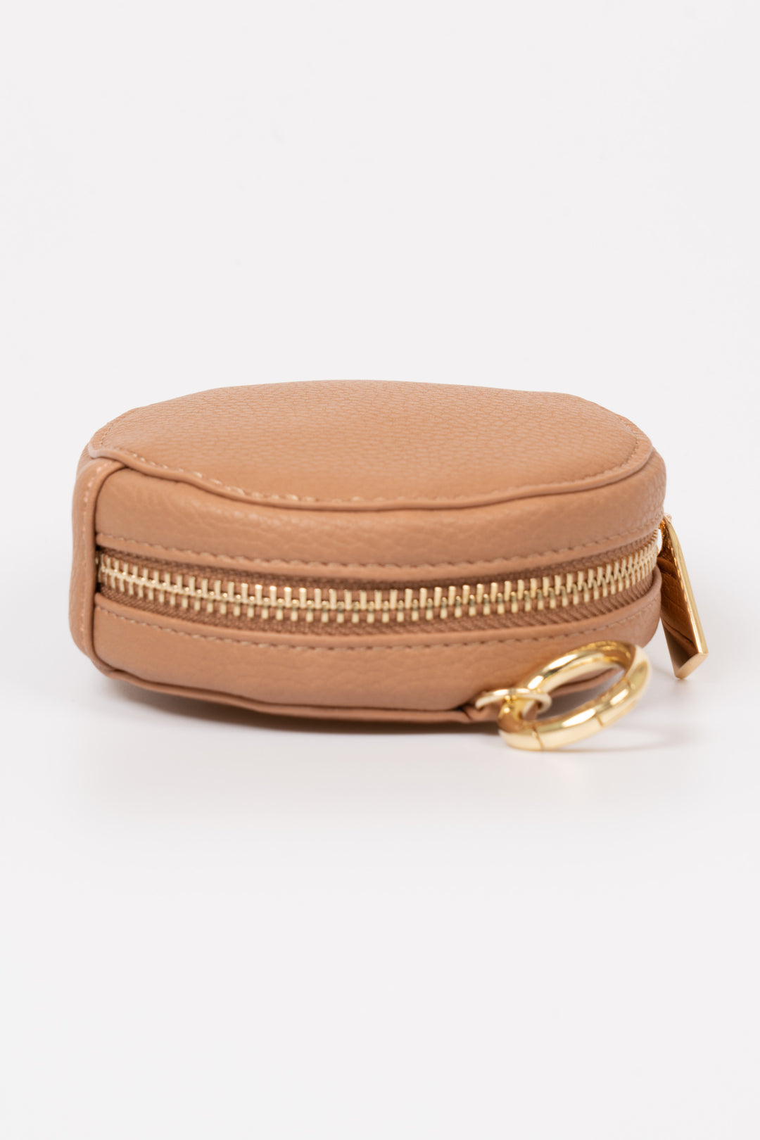 finley-round-coin-purse-tan-pebbled-faux-leather-zip-closure