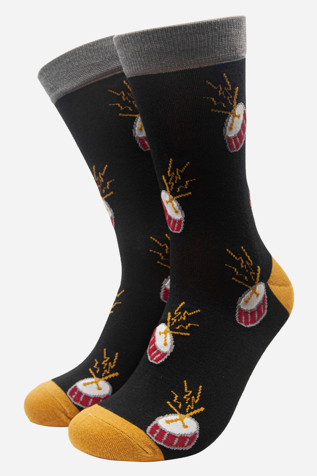  black mens bamboo socks featuring an all over pattern of musical drums