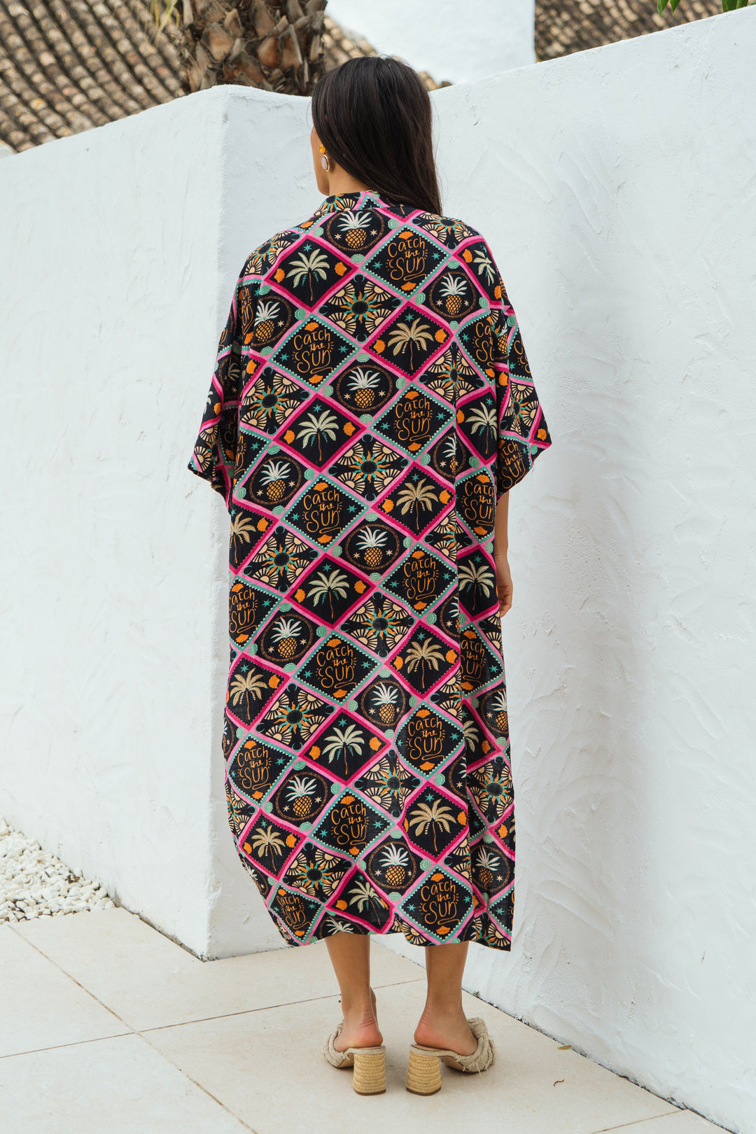 Pineapple-Print-Long-Kimono-in-Black