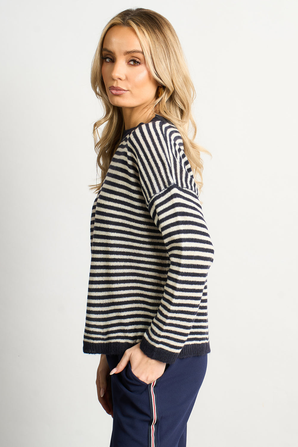 Striped-Italian-Wool-Blend-Knitted-Jumper-in-Navy-Blue-side