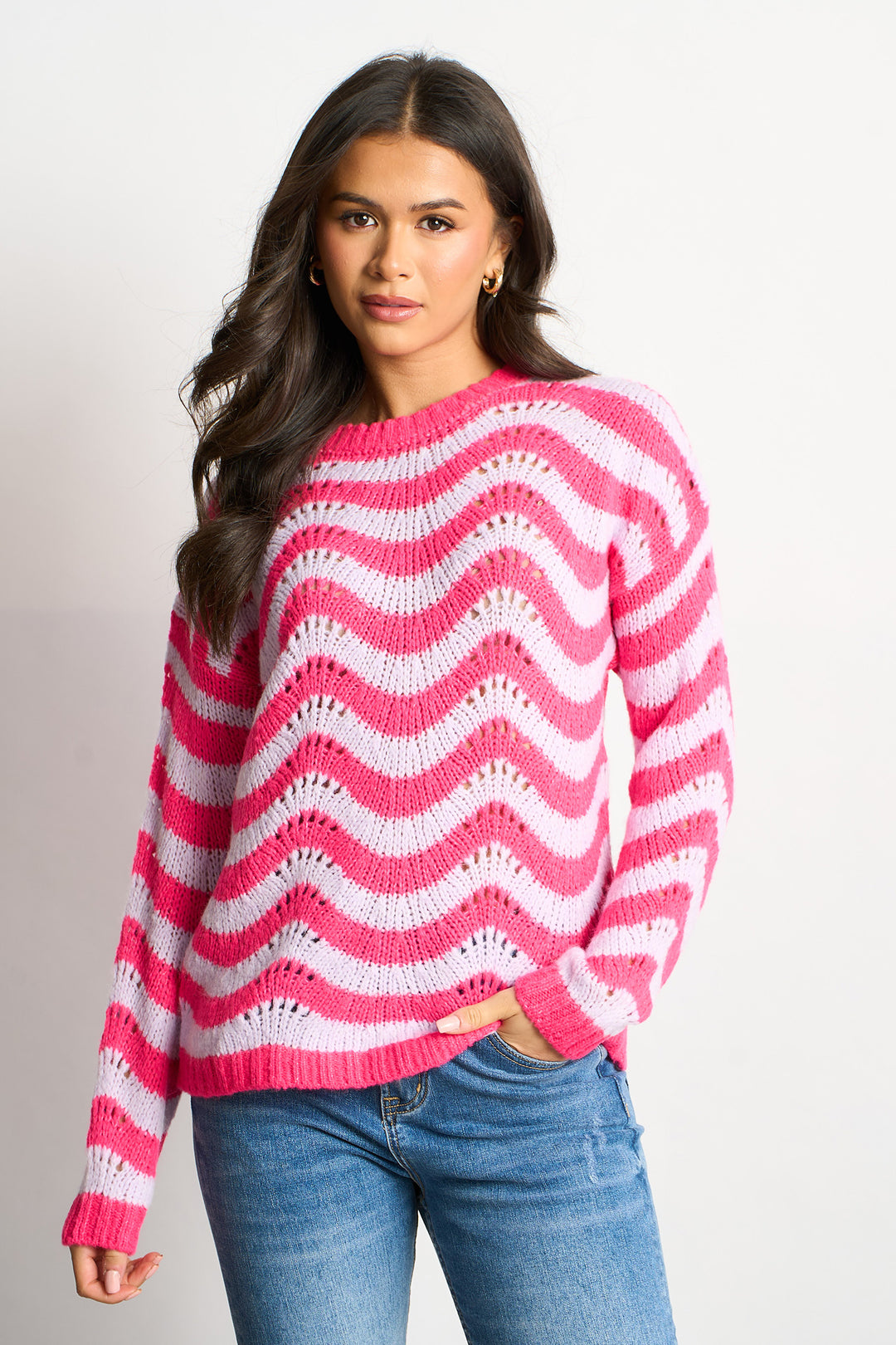 Wave-Stripe-Scalloped-Italian-Wool-Blend-Jumper-in-Pink-front