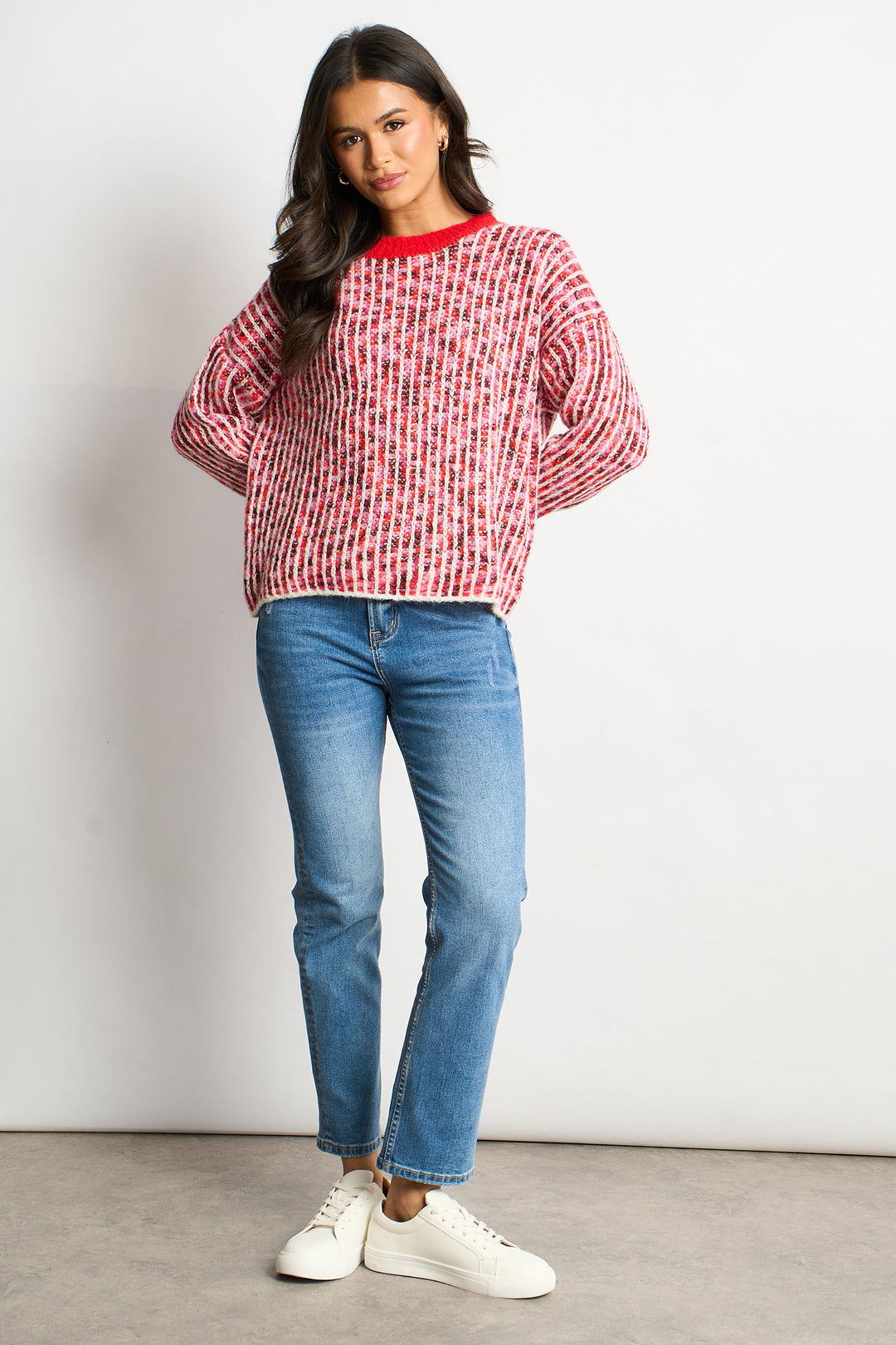 Speckled-Italian-Wool-Blend-Jumper-in-Red-modelled
