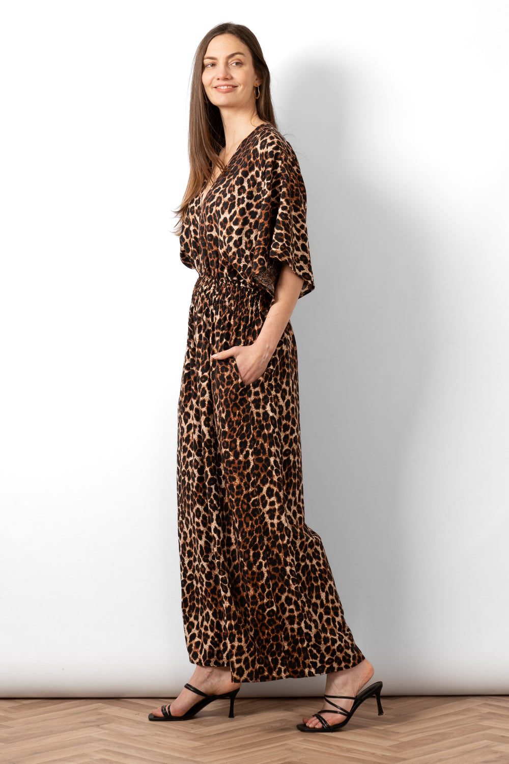 lyra-deep-v-neck-jumpsuit-neutral-leopard-print-side-view-pockets